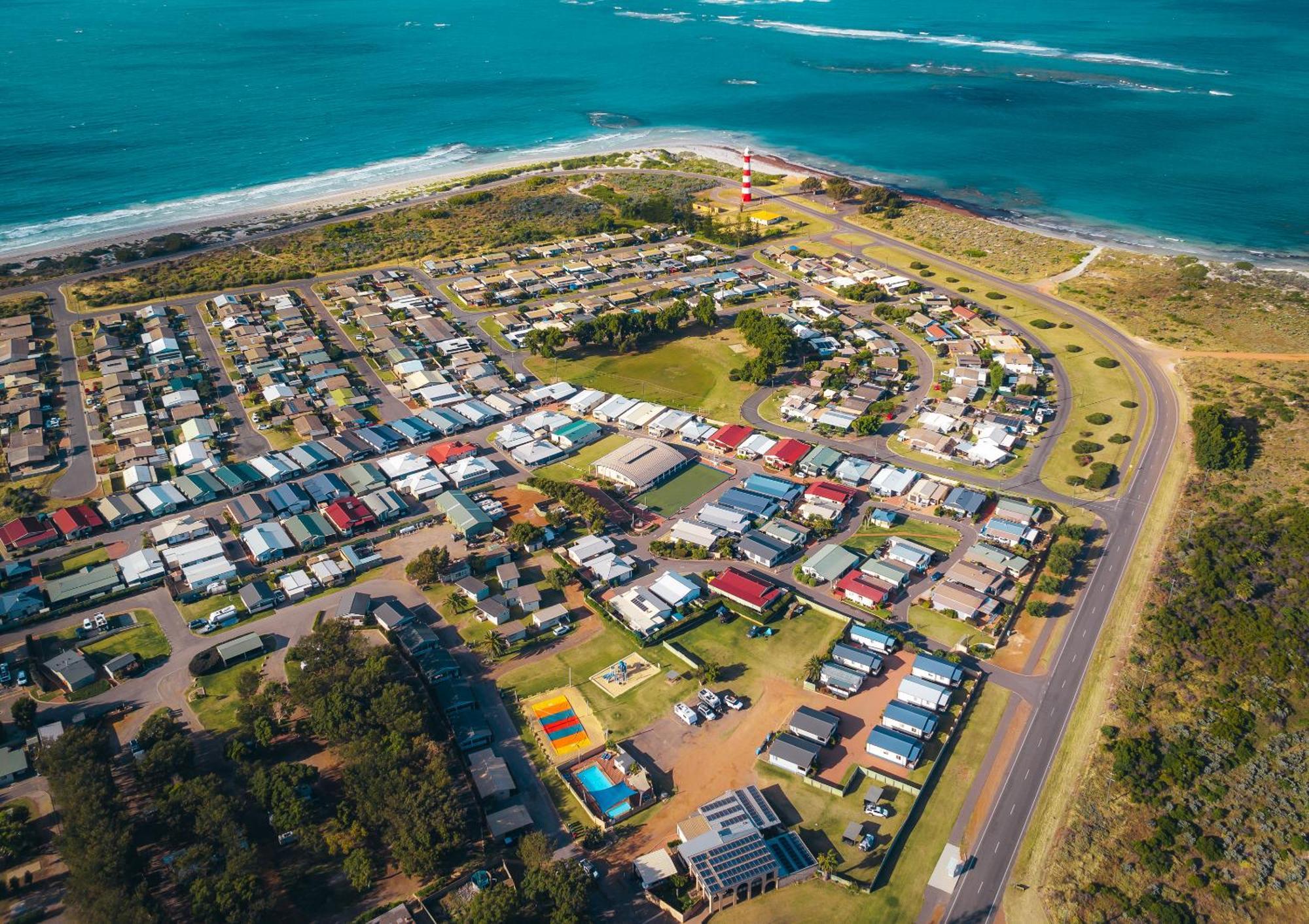 Belair Gardens Caravan Park Джералдтон Экстерьер фото